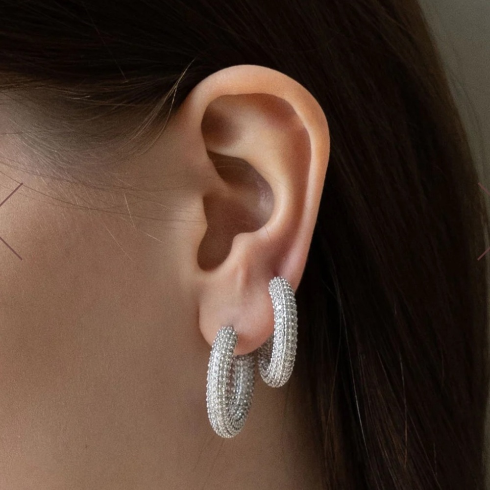 Yun Yun Sun Rumi Hoop Earrings
